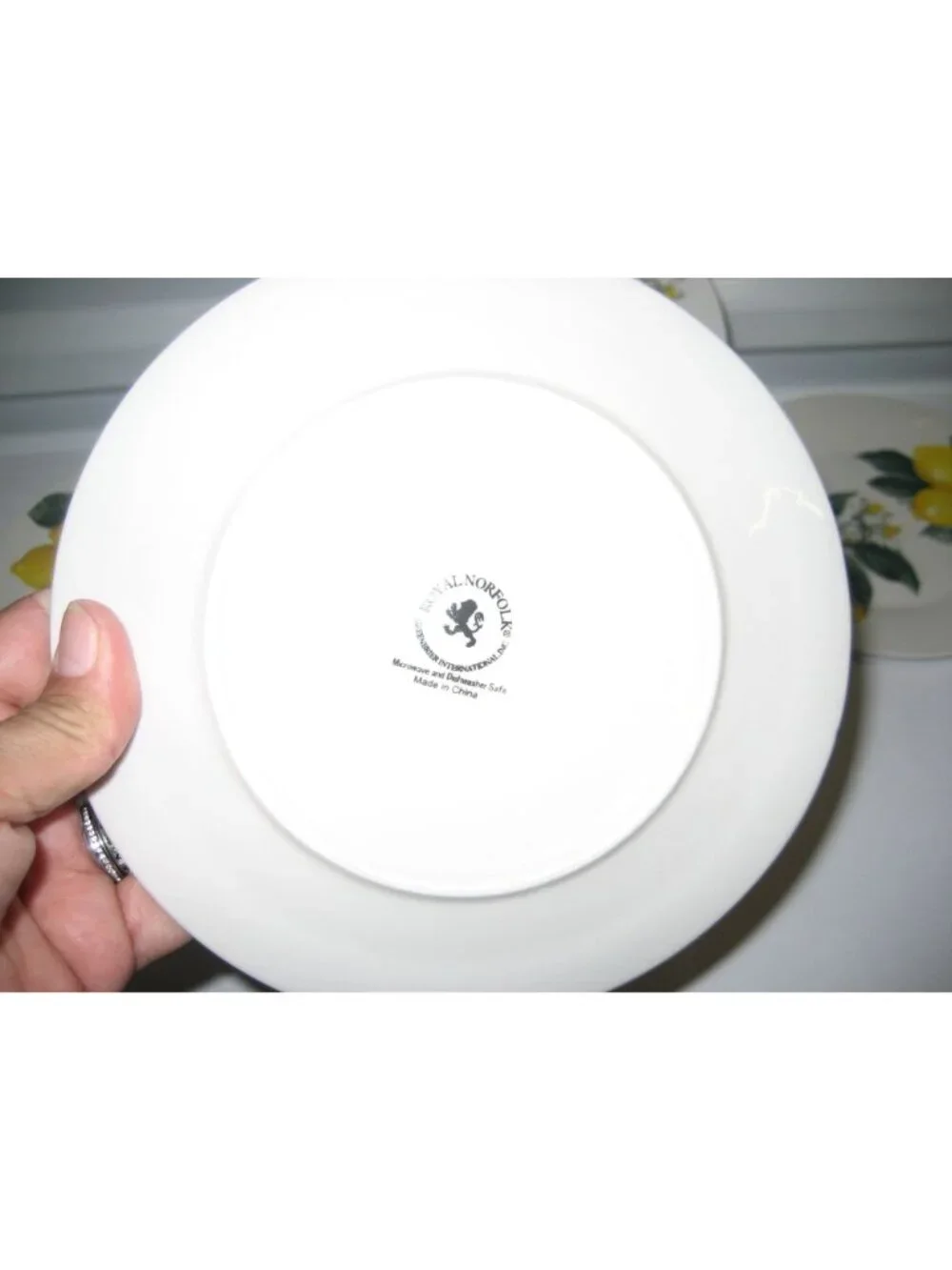 Royal Norfolk Lemon Lemons Yellow Salad Plates 7.25